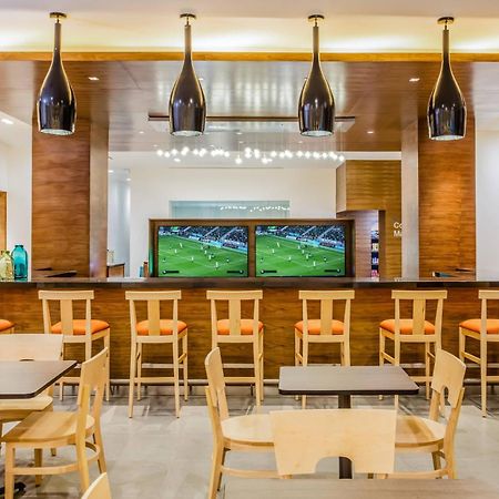 Fairfield Inn & Suites Queretaro Juriquilla Екстер'єр фото